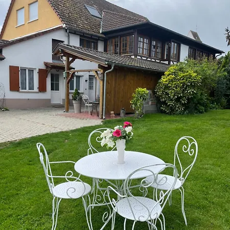 Des Roses Apartament *